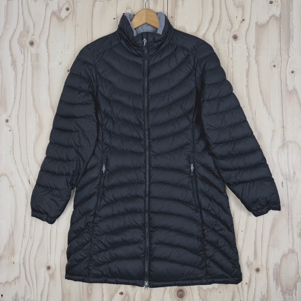 L.L. Bean Puffer Coat Women M Pet Black Excellent Ultralight 850 DownTek 276551